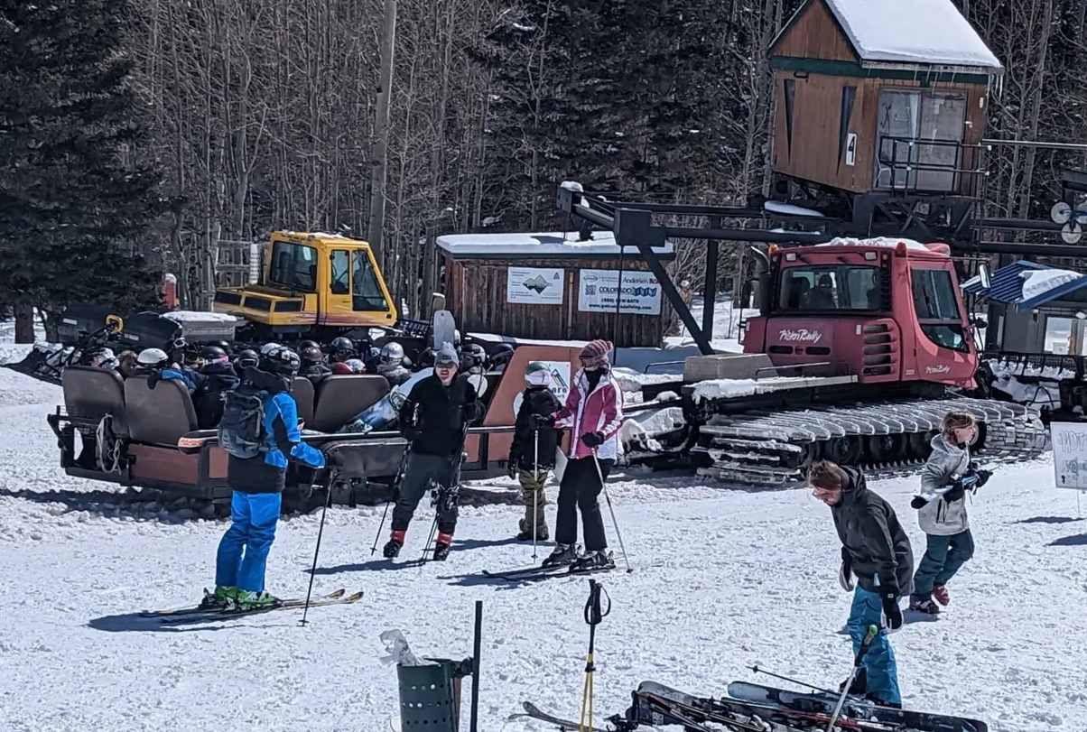 Transport track machine to take skiers to the top of the mountain in Cuchara, Colorado Transport track machine to take skiers to the top of the mountain in Cuchara, Colorado